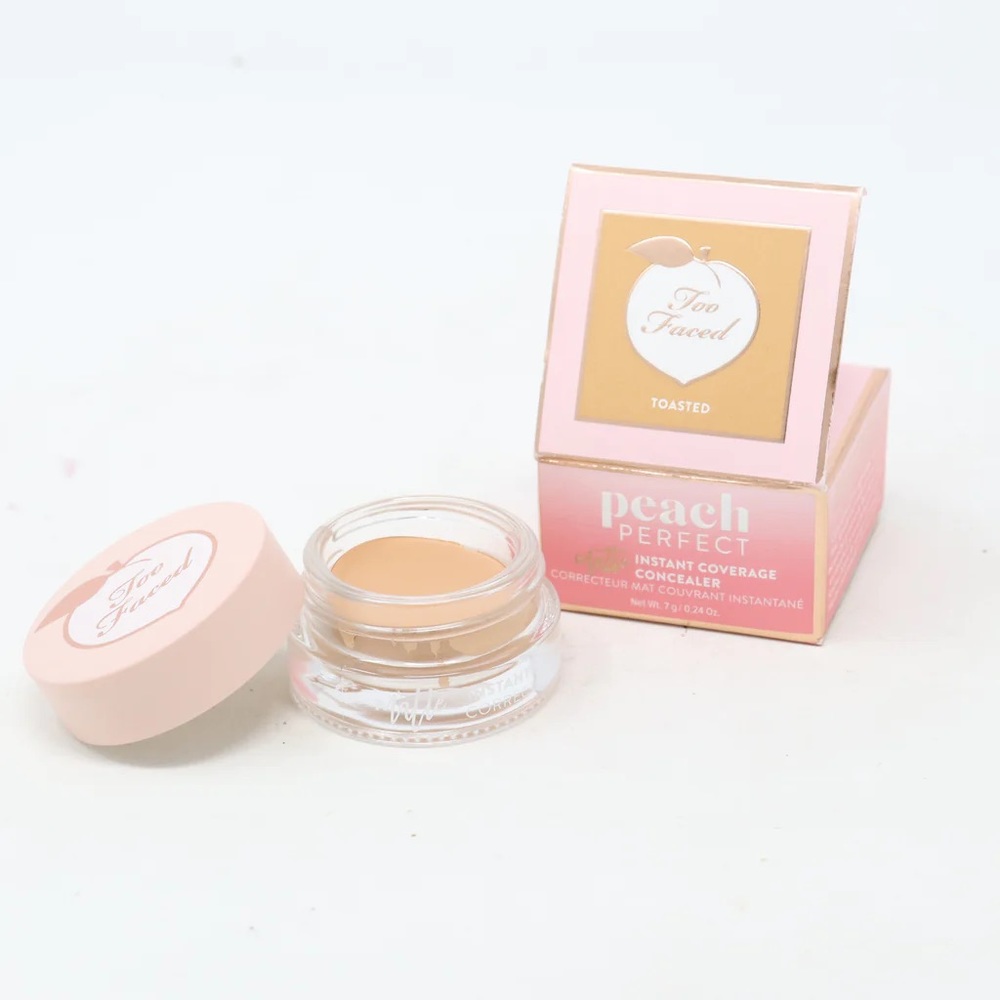 Too faced perfect peach 🍑 concealer